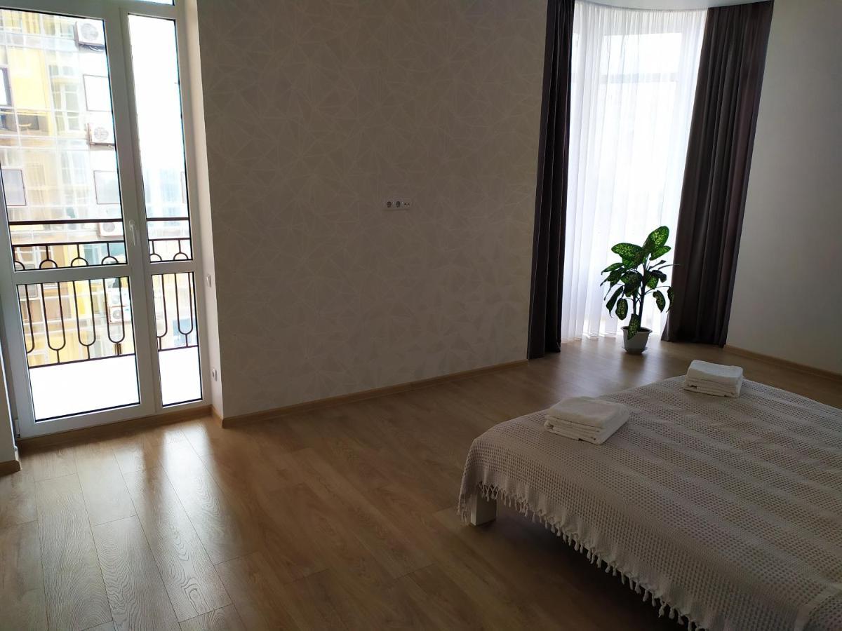 Apartment Gagarinsky In Arcadia Одеса Екстериор снимка